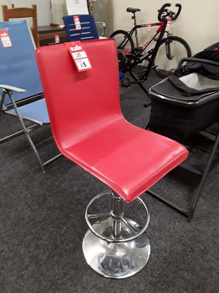 Red PVC leather-effect bar stool Copley Mill Low Cost Moves 2nd Hand Furniture STALYBRIDGE SK15 3DN