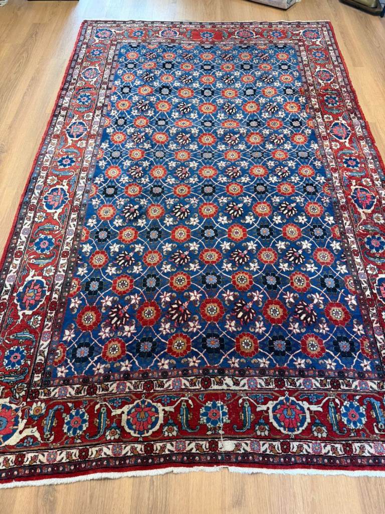 Handmade Persian Rug