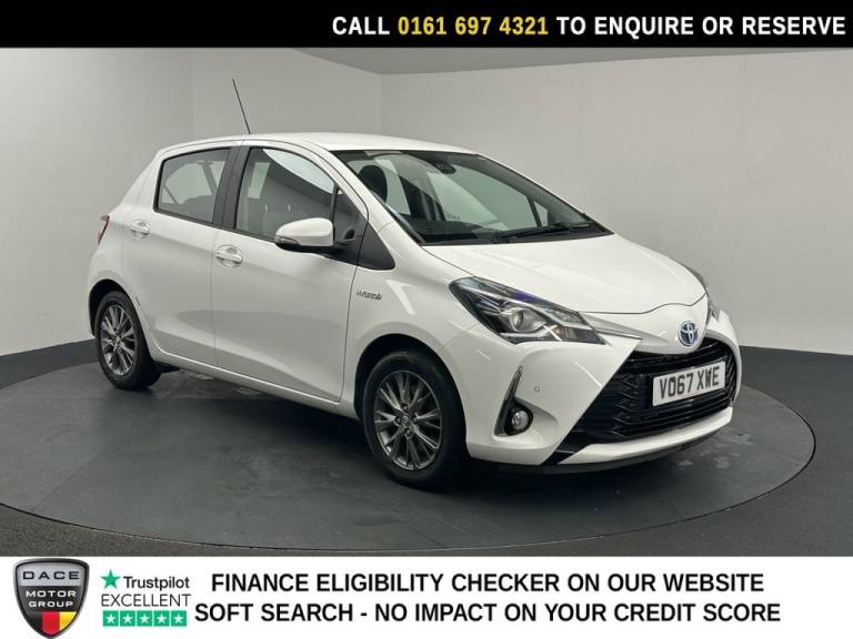 2017 Toyota Yaris 1.5 VVT-h Icon Tech Hatchback 5dr Petrol Hybrid E-CVT Euro 6 (s/s) (100 ps) Hat...