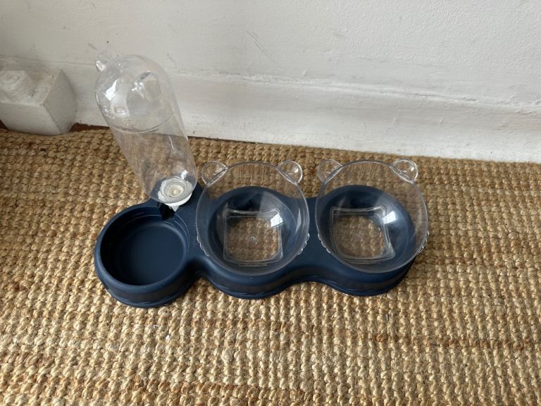NEED GONE TODAY: FREE All-in-1 Pet Water Bottle/Bowl and 2 Feeding Bowl