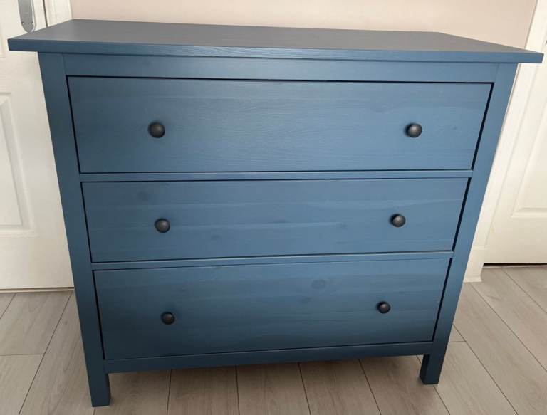 HEMNES Ikea Chest of 3 drawers 