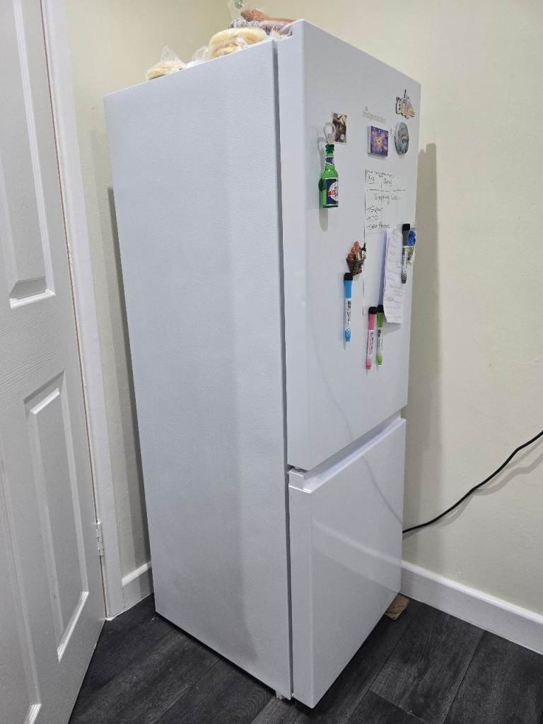 White Fridge Freezer – Good Condition, Clean