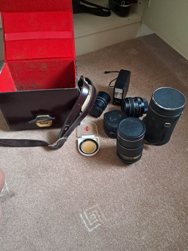 Vintage Camera Bag & Accessories – Good for Spares/Repair