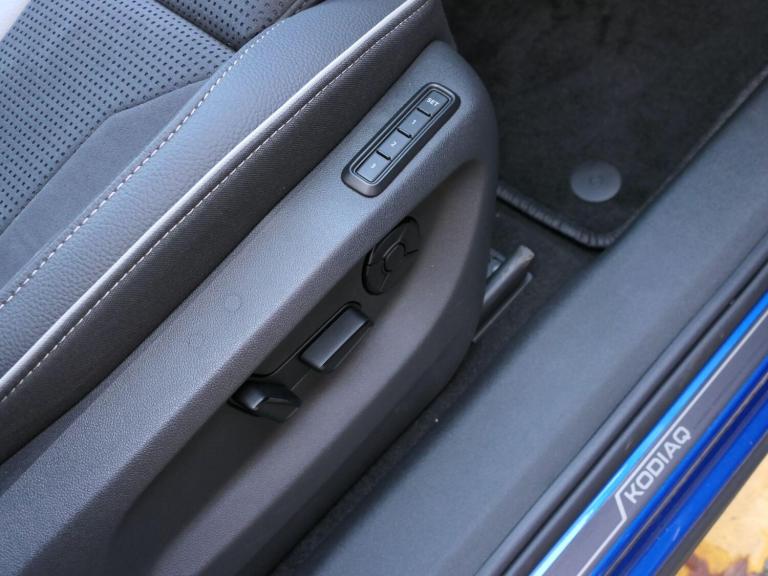 2025 Skoda Kodiaq 2.0 TDI SportLine DSG 4WD Euro 6 (s/s) 5dr (7 Seat) ESTATE Diesel Automatic