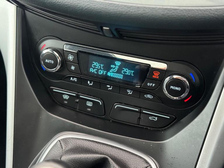 2011 Ford Grand C-Max 1.6 TDCi Titanium Euro 5 5dr MPV Diesel Manual