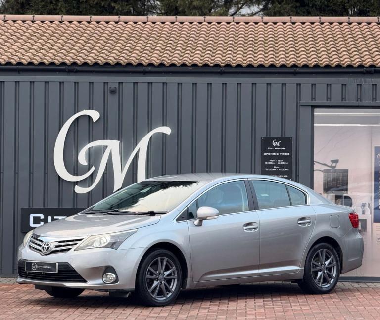 2012 Toyota Avensis 2.0 Avensis TR D-4D 4dr Saloon Diesel Manual