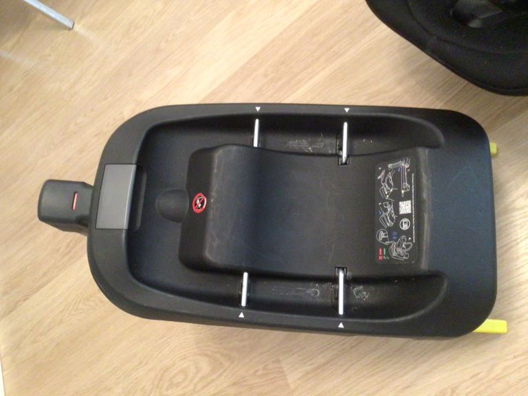 Silver Cross Car Seat and Base