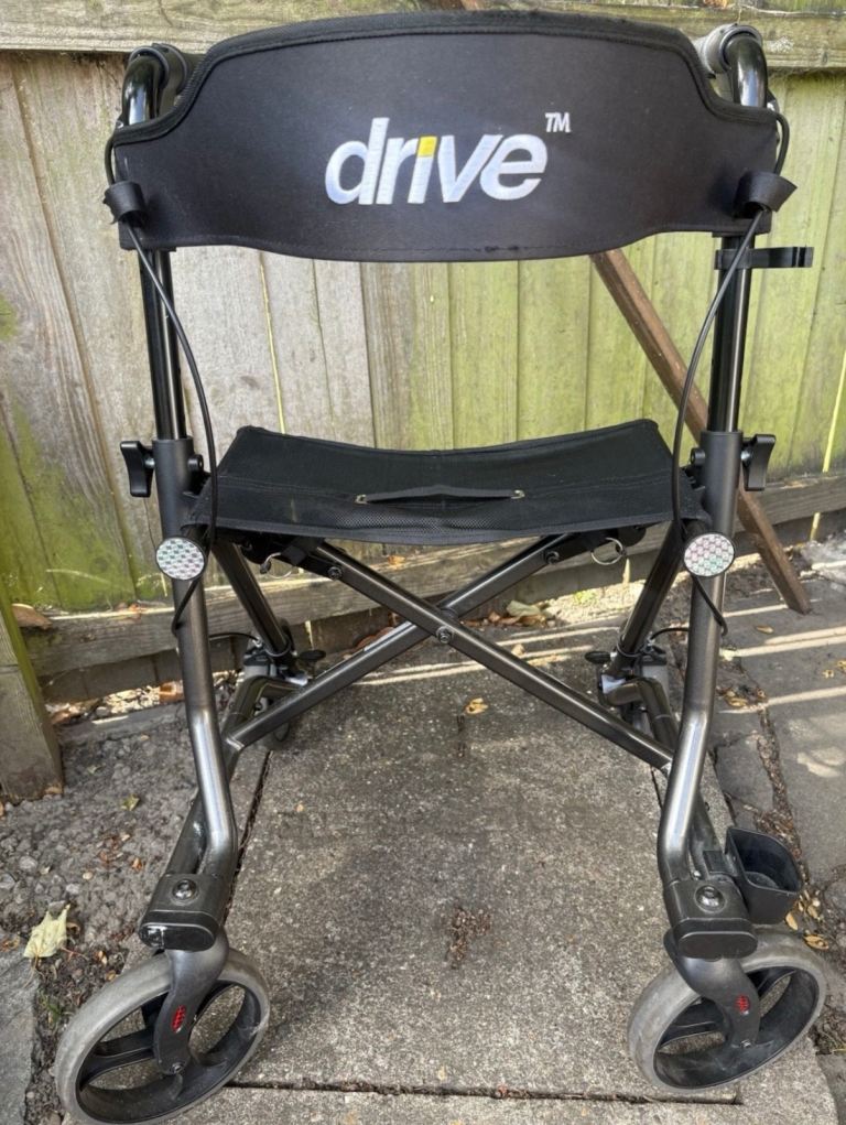 Drive WA018 X Fold Rollator