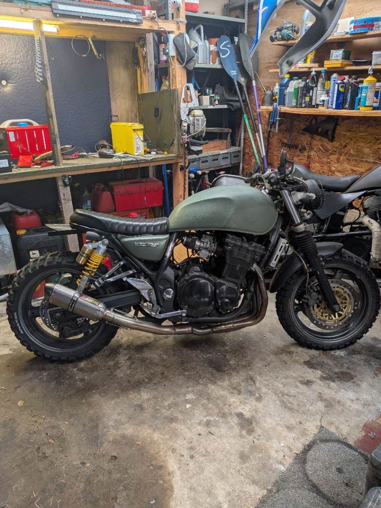 Suzuki, GSX, 1999, 749 (cc)