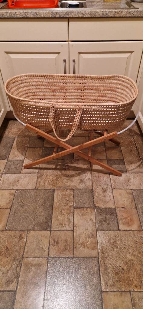 CLAIR DE LUNE MOSES BASKET, MATTRESS AND STAND. VERY GOOD CONDITION.
