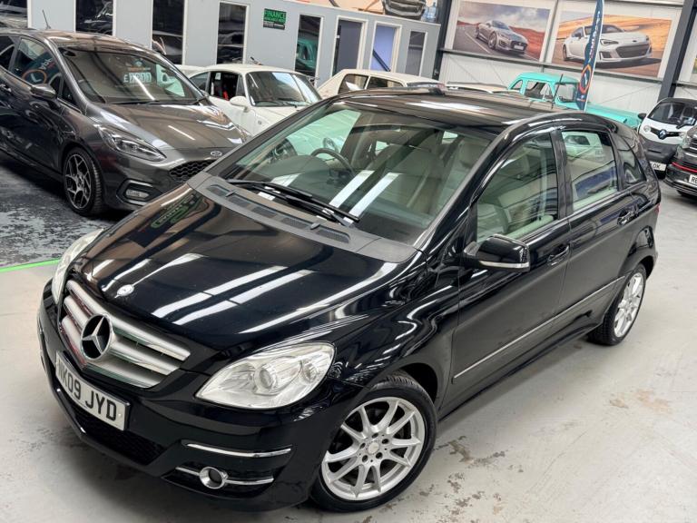 2010 Mercedes-Benz B Class 2.0 B200 CDI Sport MPV 5dr Diesel Manual (139 g/km, 140 bhp) MPV Diese...