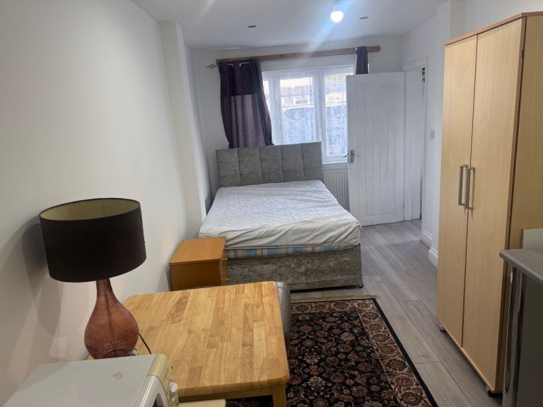 Double room with en-suite 