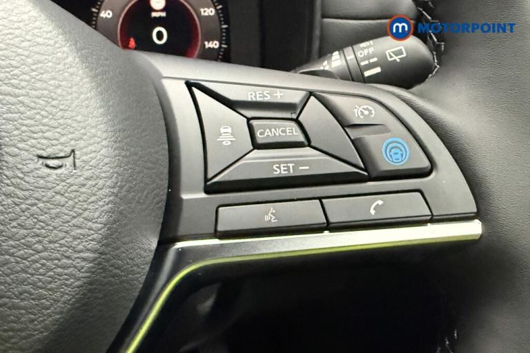 2025 Nissan Juke 1.0 DiG-T Tekna 5dr DCT SUV Petrol Automatic