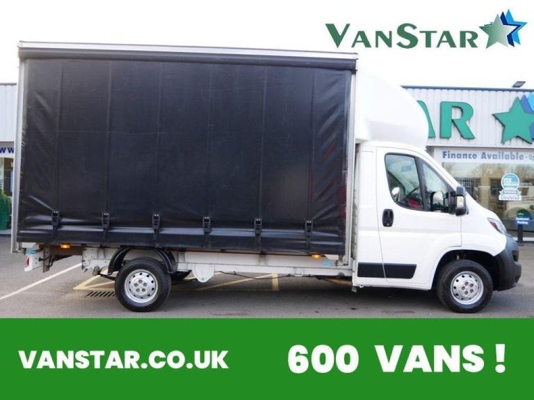 70 PEUGEOT BOXER 335 2.2 BLUEHDI 165 BHP L3 LONG CURTAINSIDE ( AIR CON )