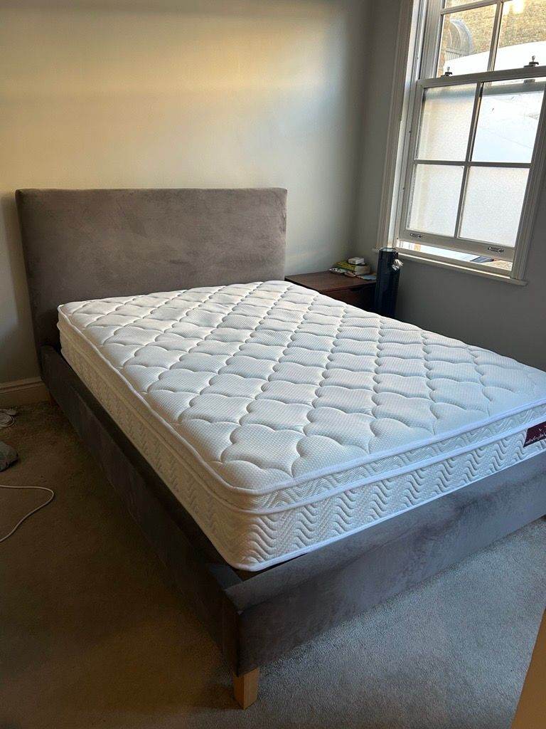 Double Mattress – Excellent Condition