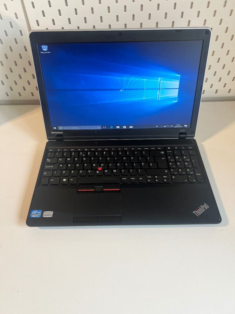 Windows 10 i3, 8 GB , 500 HDD with brand new battery , MS office installed 