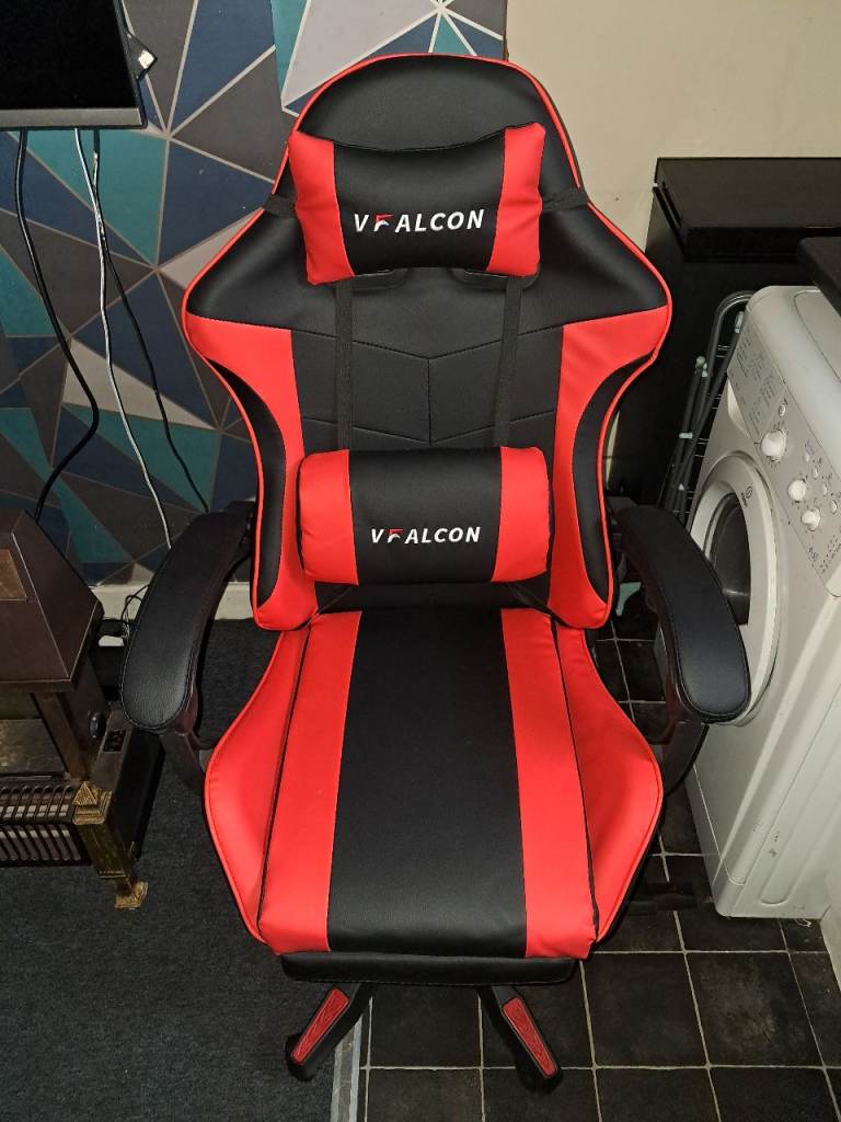 Gaming chair 