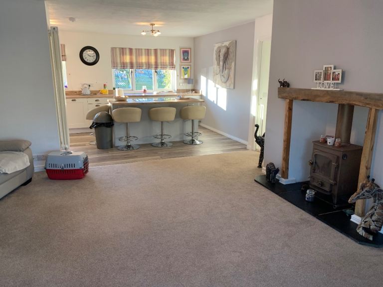 4 bedroom bungalow for sale