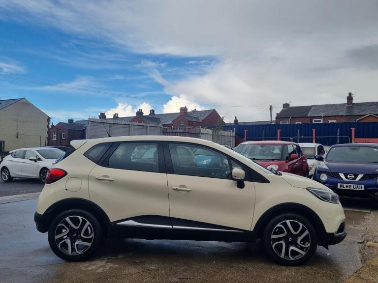 2014 Renault Captur 0.9 TCe ENERGY Dynamique MediaNav Euro 5 (s/s) 5dr HATCHBACK Petrol Manual