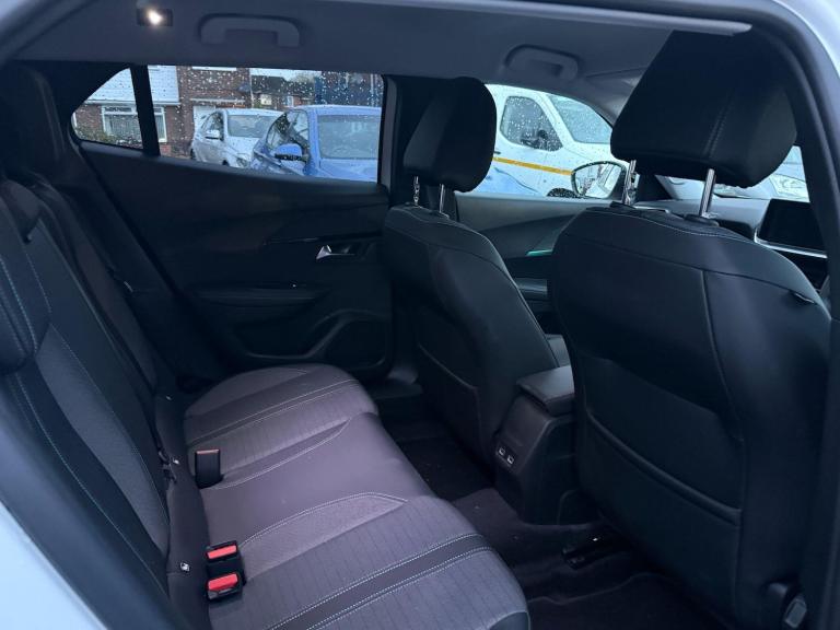 2021 Peugeot 2008 1.2 PureTech Allure 5dr HATCHBACK PETROL Manual