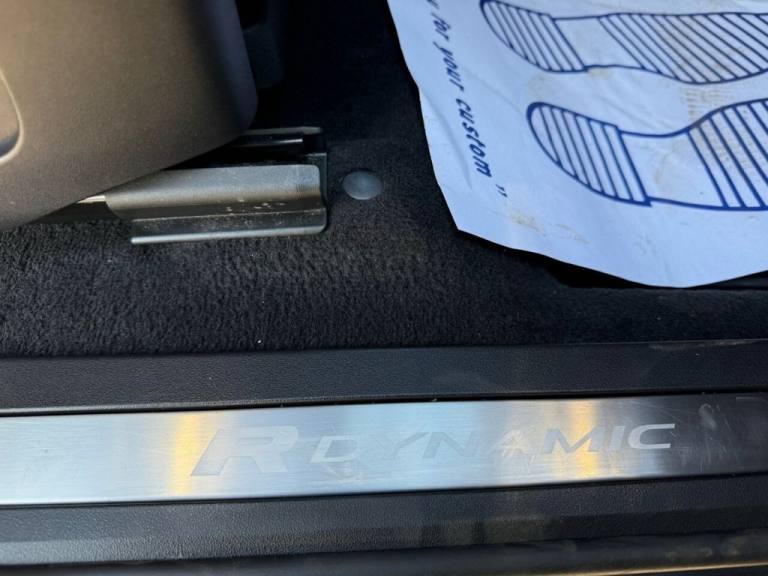 2019 Land Rover Range Rover Evoque 2.0 D150 R-Dynamic S SUV 5dr Diesel Auto 4WD Euro 6 (s/s) (150...