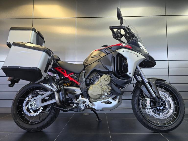 DUCATI MULTISTRADA V4 RALLY FULL  + EXTRAS