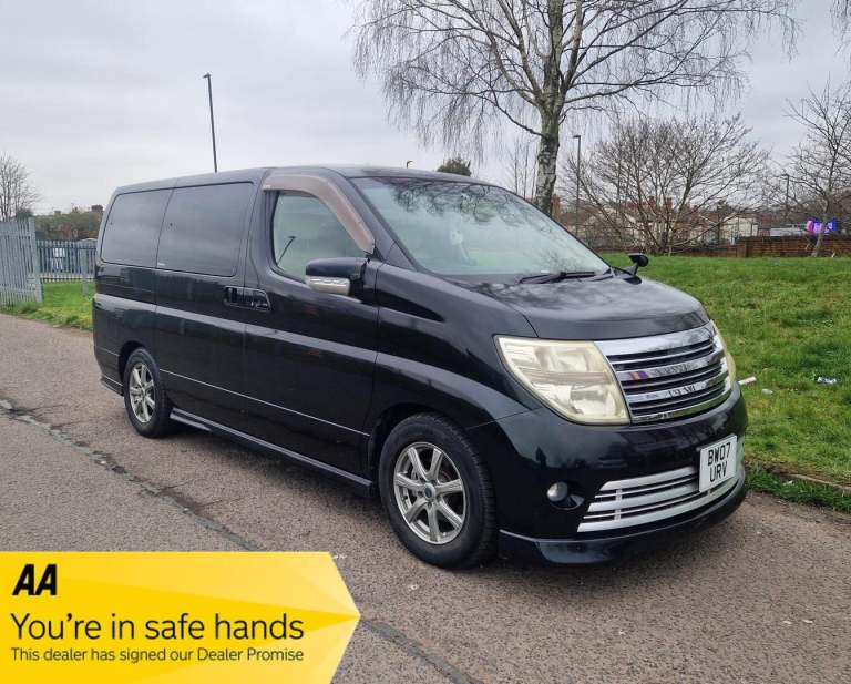  Nissan Elgrand 3.5 AUTOMATIC RIDER TECH 8 SEATS Petrol Automatic