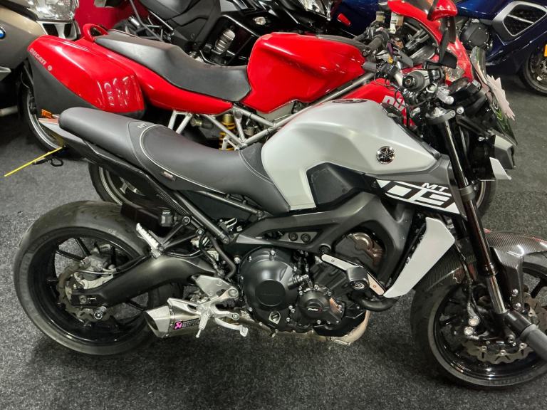 Yamaha MT 09