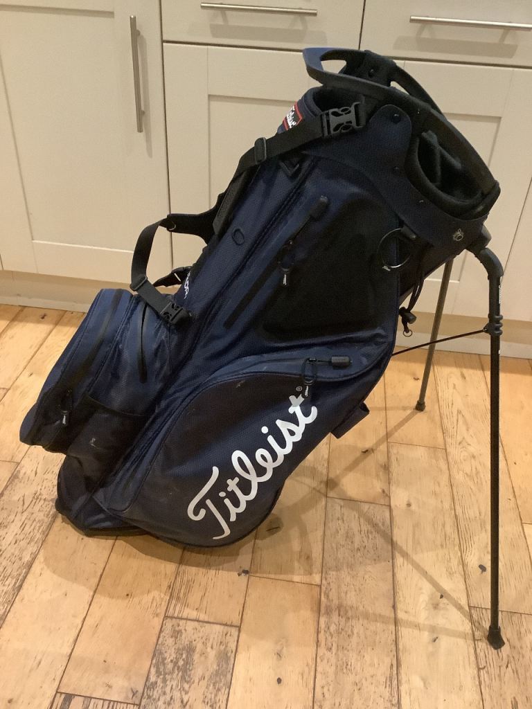 Titleist stadry carry/cart golf bag - collection only