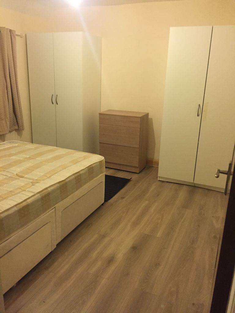 Double room to rent in Hayes, UB34