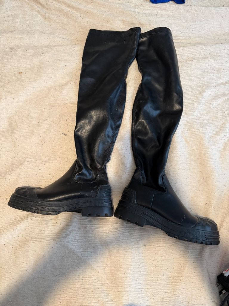 Over the knee boots