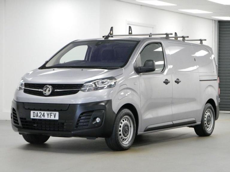 2024 VAUXHALL VIVARO ELECTRIC 3100 100 KW 75 KWH L1 PRIME 6 DOOR ( RACKING )