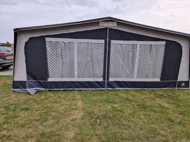 Full Caravan Awning