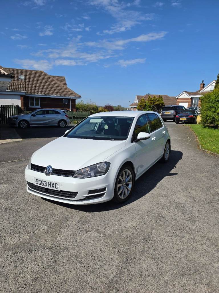 Volkswagen, GOLF, Hatchback, 2013, Manual, 1968 (cc), 5 doors