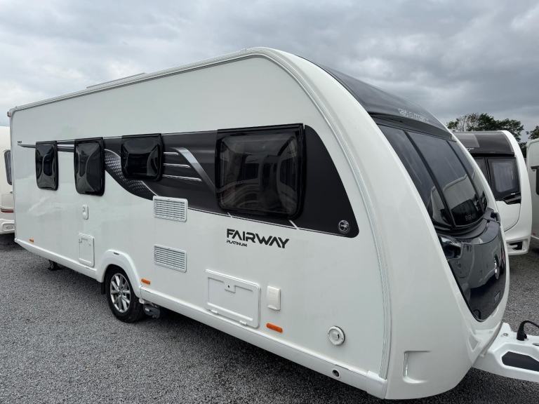 Swift Fairway Platinum 560 / 4 2021