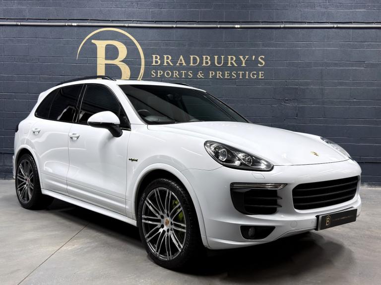PORSCHE CAYENNE 3.0 V6 E-Hybrid S Platinum Edition 2017