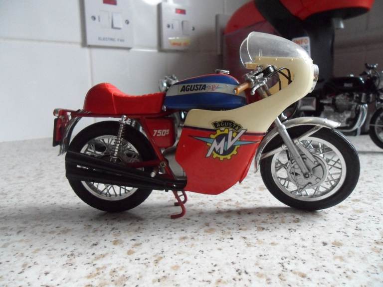 MV Agusta 750S Model Motorbike – Red, Good Condition