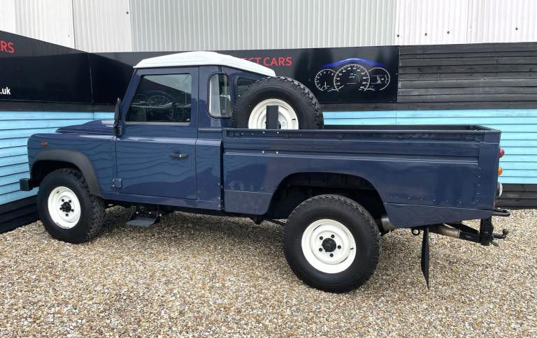  LAND ROVER DEFENDER 110 HIGH CAPACITY PICK UP - 2.2 TDCI - MANUAL - 