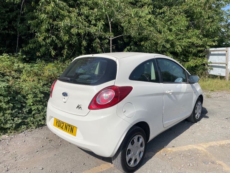 FORD KA 1.2 EDGE 12 REG 3 DOOR JUST HAD NEW CLUTCH MOT MAY 2027 TAX £35 YEAR LOW INSURANCE 48+MPG