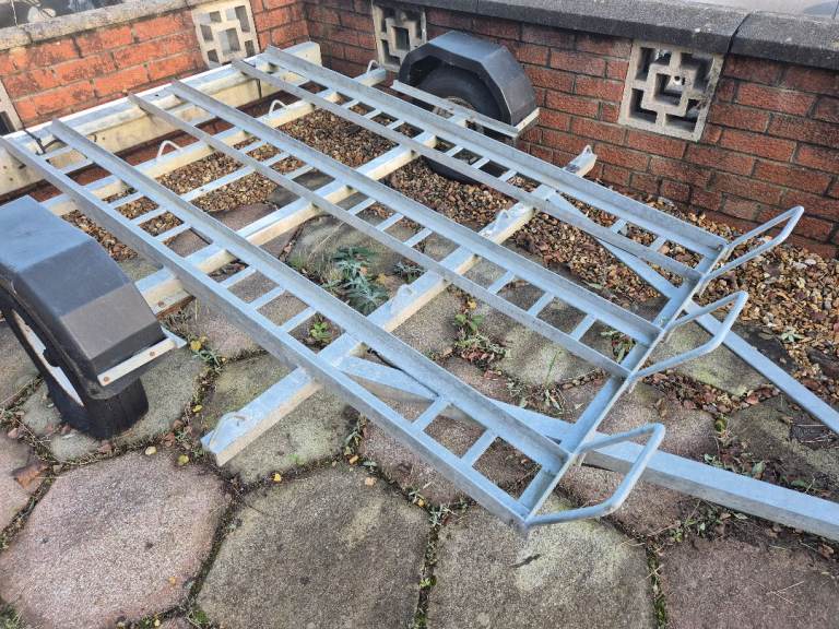 SWAPS for  ham CB RADIO KIT ETC. 