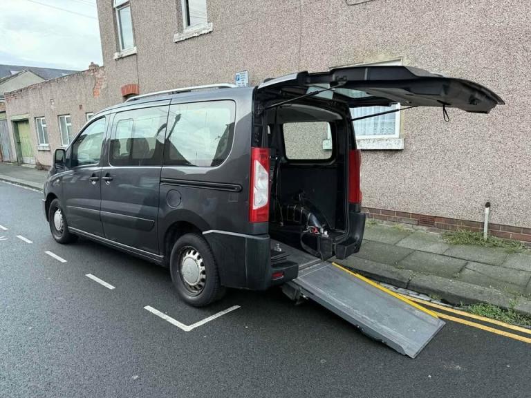 2010 Peugeot Expert Tepee 1.6 HDi L1 Comfort 5dr [6 seats] MPV Diesel Manual