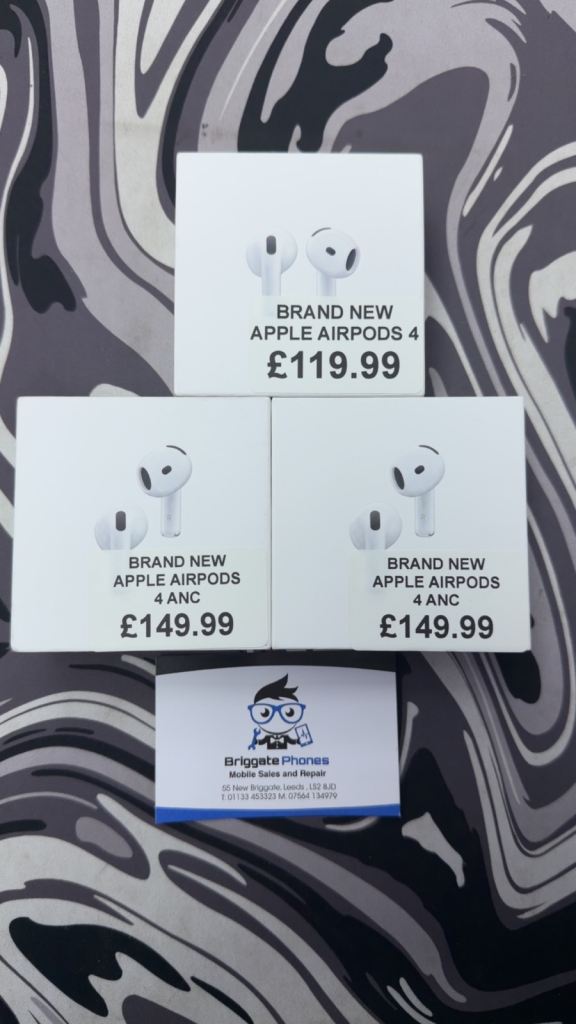 APPLE AIRPODS 4 BRAND NEW SEALED 