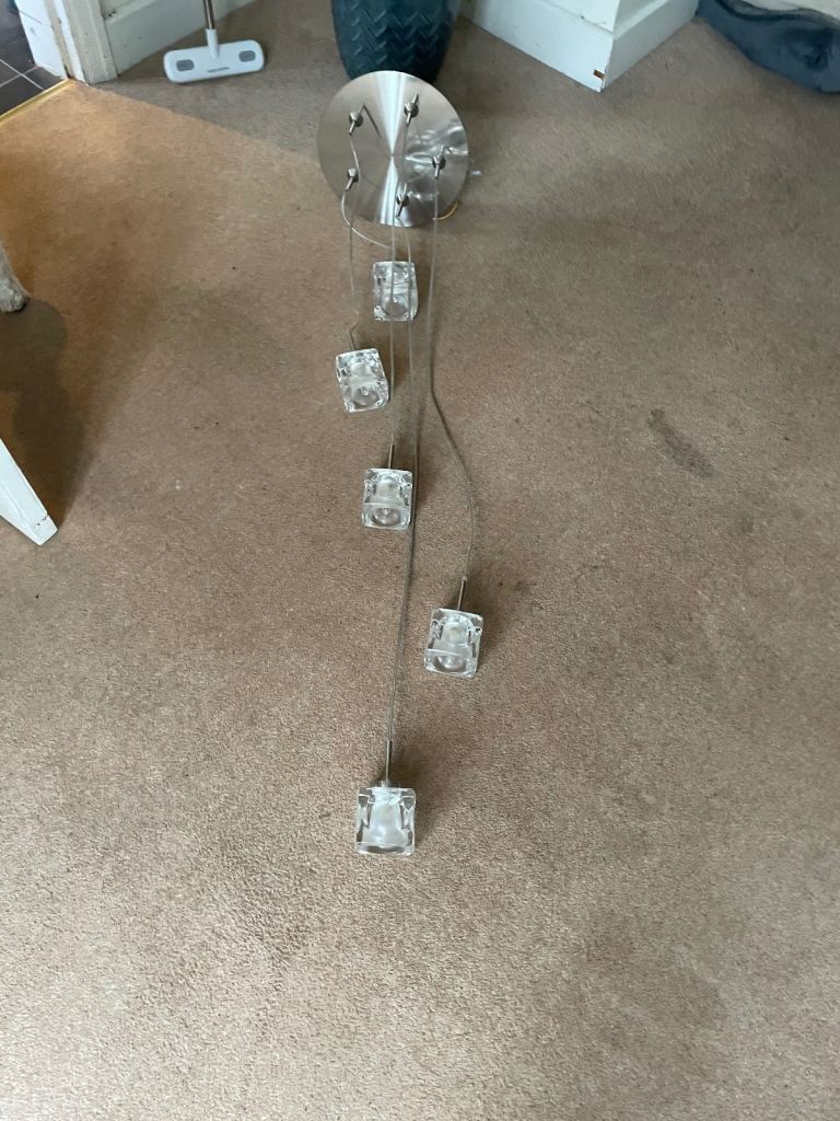 Ice cube LED lighting