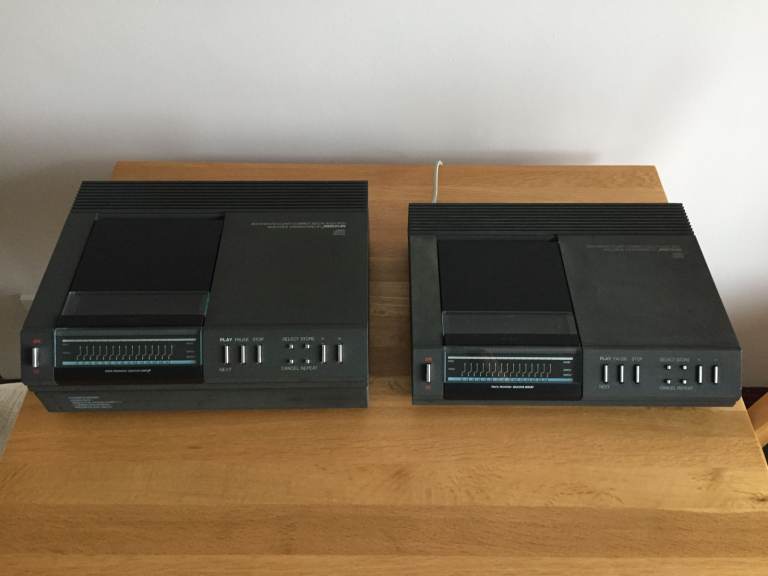 MERIDIAN Pro MCD PRO Compact Disc Player