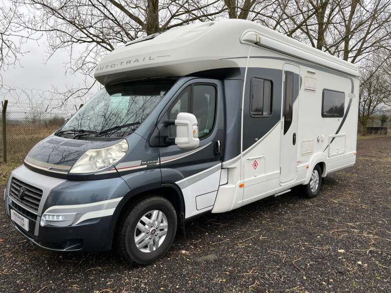 2013 AutoTrail Dakota  Frontier2.3 (150) Man 4 Berth Motorhome