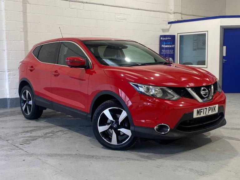 2017 Nissan Qashqai 1.2 DiG-T N-Connecta 5dr Xtronic HATCHBACK PETROL Automatic
