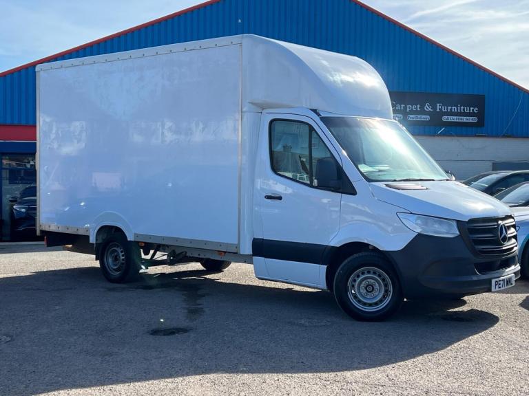 2021 Mercedes-Benz Sprinter 3.5t Progressive Chassis Cab CHASSIS CAB DIESEL Manual
