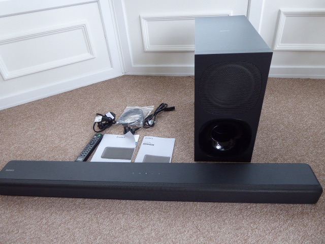 Sony Home Cinema HT G700 With Soundbar, Wireless Subwoofer, Remote & Instructions- ONLY £90