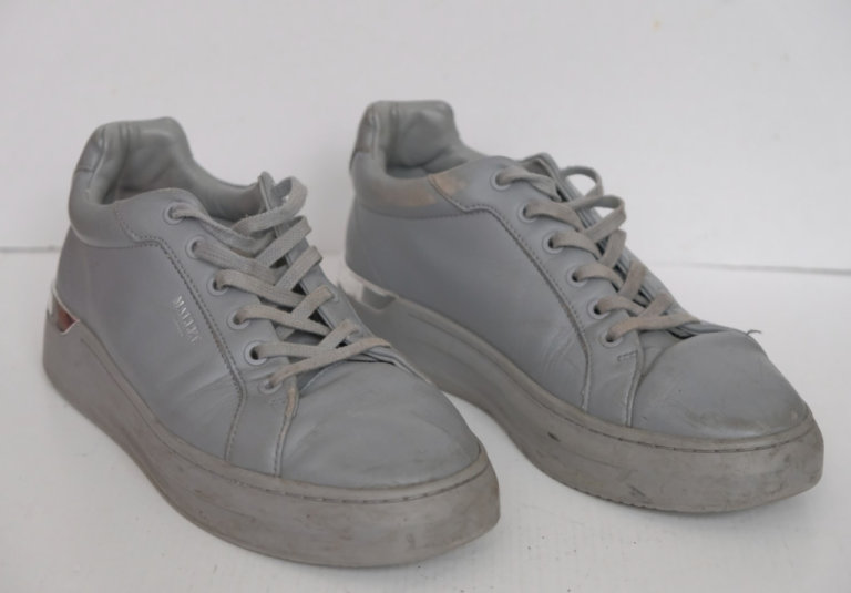 Mallet London trainers - UK 7/8 Grey