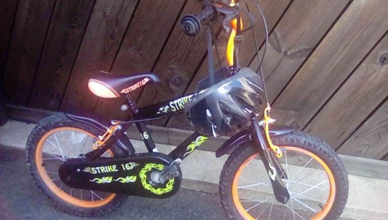 Strike bicycle, 16 inch wheels, great breaks and tyres, do for caravan or spare. 